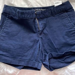 Banana republic chino shorts